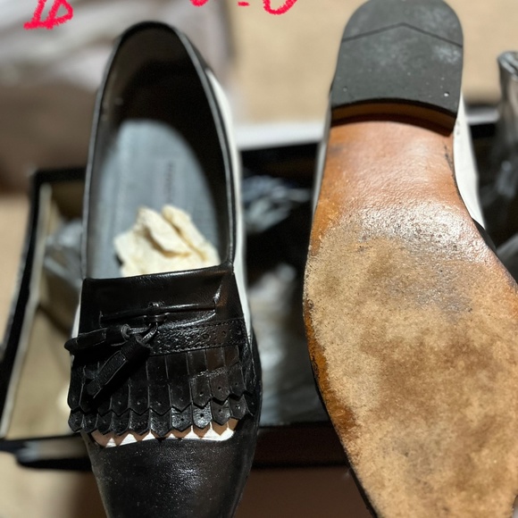 Men’s and women’s shoes main image 10